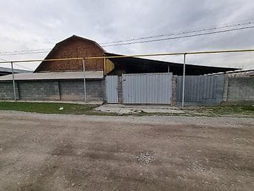 Дома: Продается кирпичный дом в тихом районе (Новопокровка) Район: начало — 2