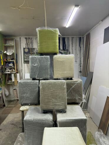 пуфики на заказ: Пуфики квадратные 
Готовые и на заказ — 8