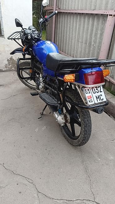 Классикалык Suzuki, 200 куб. см, Бензин, Колдонулган — 4