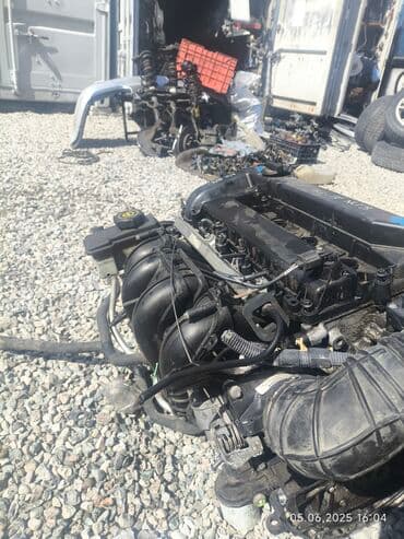 fort: Бензиновый мотор Ford 2004 г., 2 л, Б/у, Оригинал, Германия — 2