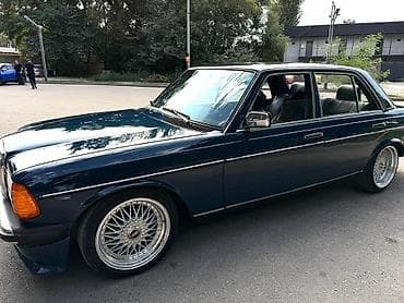 jac 9: Mercedes-Benz W123: 1976 г., Седан — 4