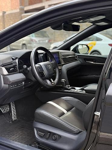 platz vitz: Toyota Camry: 2024 г., 2.5 л, Автомат, Гибрид, Седан — 9