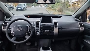 byd e7: Toyota Prius: 2006 г., 1.5 л, Автомат, Гибрид, Хэтчбэк — 4