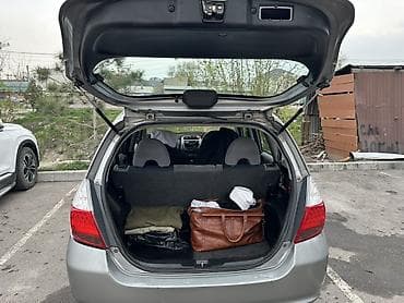 ка 3: Honda Fit: 2004 г., Автомат, Бензин, Хэтчбэк — 6