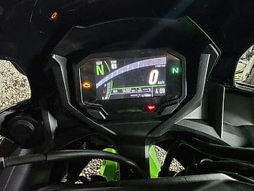 мотоциклы 600 куб: Kawasaki Ninja 650 — спортивный дорожный мотоцикл в фирменной — 6