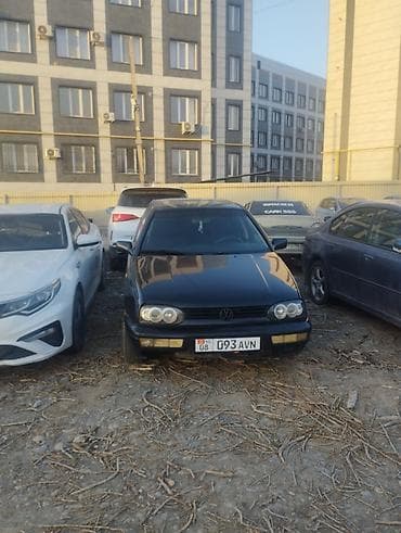 mersedes e class: Volkswagen Golf: 1993 г., 1.6 л, Механика, Бензин, Хэтчбэк — 3