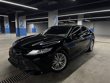 rx 330: Toyota Camry: 2017 г., Автомат, Гибрид, Седан — 1