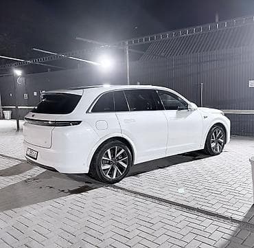 geely starship 7: Lixiang L7: 2023 г., Гибрид — 5