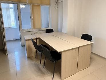 Недвижимость: Аренда офисов, 23 м², В бизнес центре, 1 линия, С отдельным входом, С отдельным сан узлом — 4