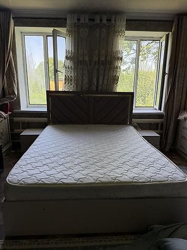 Үй жана бакча: Двуспальная кровать с мягким изголовьем + ортопедический матрас. - — 1
