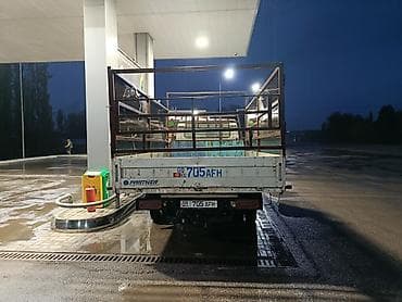 sprinter 4 4: Легкий грузовик, Mercedes-Benz, Стандарт — 4