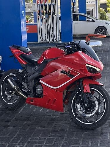 Спортбайк Ducati, 250 куб. см, Бензин, Взрослый, Б/у — 1