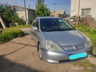 Honda Civic: 2002 г., 1.5 л, Автомат, Бензин, Хэтчбэк
