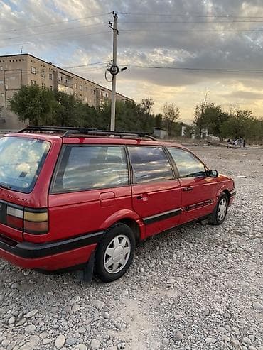 ипсум багаж: Volkswagen Passat Variant: 1991 г., 2 л, Газ, Универсал — 5