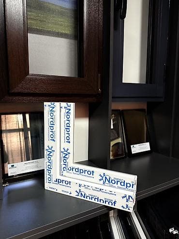 Буюртмага терезелер: Сатылат бир уштук у галок 500 сом — 2