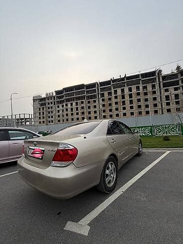 Транспорт: Toyota Camry: 2005 г., 2.4 л, Автомат, Газ, Седан — 2