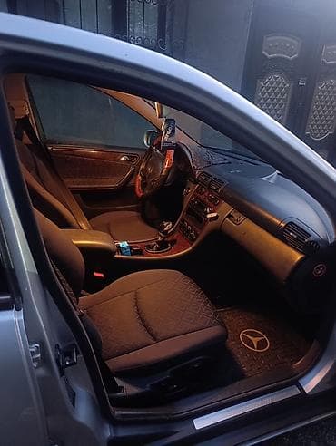 210 cdi: Mercedes-Benz C-Class: 2002 г., 1.8 л, Механика, Бензин, Седан — 5