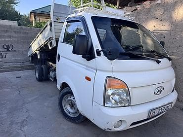 hyundai porter алуу: Жеңил жүк ташуучу унаа, Hyundai, Стандарт, Колдонулган — 1