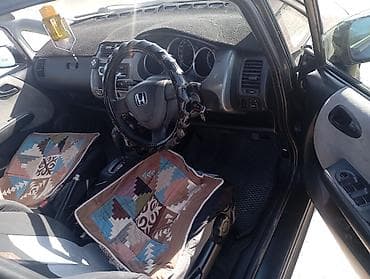 поддон фит: Honda Fit: 2003 г., 1.3 л, Автомат, Бензин, Хэтчбэк — 8