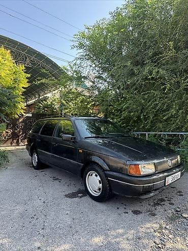 Транспорт: Volkswagen Passat Variant: 1992 г., 1.8 л, Механика, Бензин, Универсал — 1