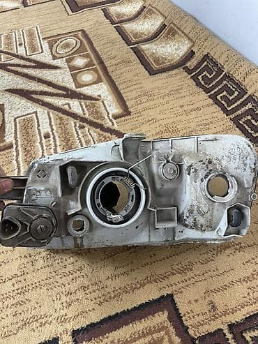 h11 led: Передняя правая фара Hyundai 1999 г., Б/у, Оригинал — 2