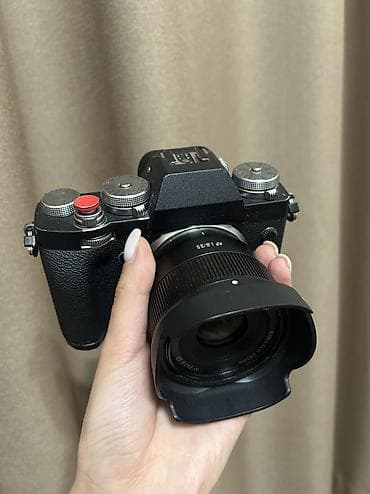fujifilm камера: Продаю Fujifilm xt-3 линза ttartisan 35mm 1.8f В хорошем состоянии в — 2