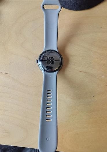 fenix 7x: Смарт‑часы Google Pixel Watch 3 45мм Зарядка в комплекте - Круглый — 3