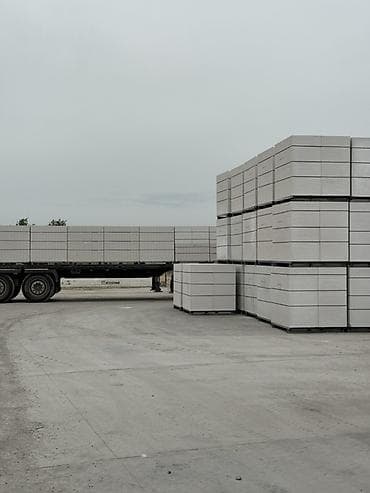 стройител: Автоклавные Газоблоки в паллетах Описание: - Белые автоклавные — 4