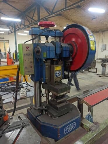 набор инструментов wellerman wl 883 цена: Продаются!!! Пресс кривошипный 3тонн Б/у Габариты: высота 600мм — 3