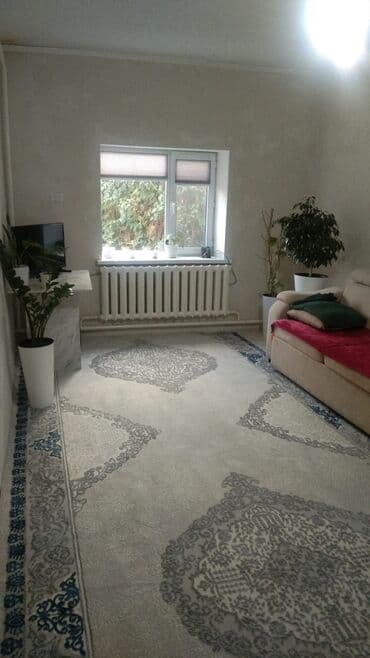 токмок дом квартира: Сдаётся отдельный дом с двором. Планировка и помещения: - 2 — 1