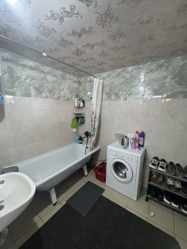 продаю дом под бизнес кызыл аскер бишкеке: Үй, 105 кв. м, 4 бөлмө, Косметикалык оңдоо — 7