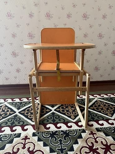 dinner table: Детский трансформируемый стульчик для кормления. - Конструкция — 1