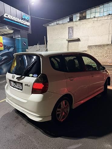 e53 4 8: Honda Fit: 2003 г., 1.5 л, Автомат, Бензин, Хэтчбэк — 6