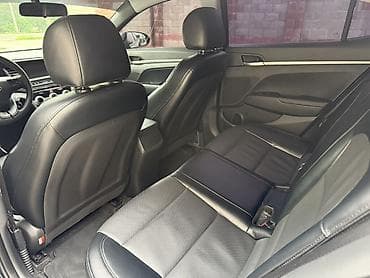 бобкат продажа: Hyundai Elantra: 2018 г., 1.6 л, Бензин, Седан — 7