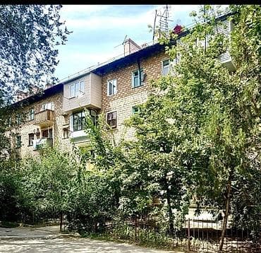 2 комнаты, 42 м², Ата-Тюрк парк Индивидуалка, 2 этаж, Старый ремонт at lalafo.kg 2 комнаты, 42 м², Ата-Тюрк парк Индивидуалка, 2 этаж, Старый ремонт