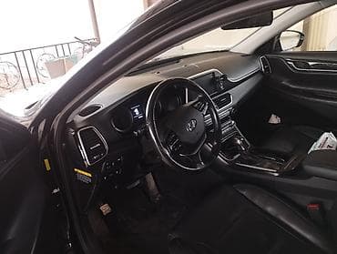 крышка двигателя ауди: Hyundai Grandeur: 2019 г., 2.4 л, Автомат, Бензин, Седан — 2