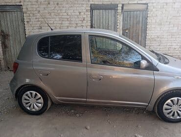 набор ключи: Toyota Yaris: 2004 г., Бензиновая, Хэтчбэк — 3