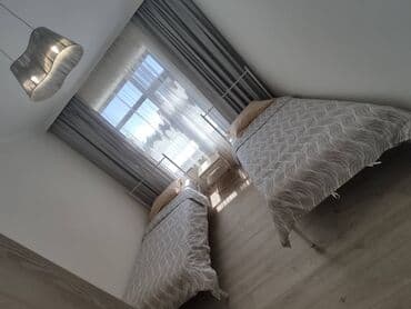 гостевой дом чолпон: 43 кв. м, 3 бөлмө, Жылуу пол, Евроремонт, Унаа токтотуучу жай — 6