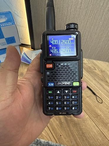 UV 5RH 10w Ловит 2 канал УПСМ 10watt мощности так же ловит Авиа