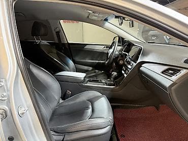 Продажа авто: Hyundai Sonata: 2018 г., 2 л, Автомат, Газ, Седан — 6