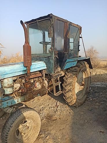 toyota mr: Трактор колесный, класс тяги ~1,4–1,6 (тип МТЗ/ЮМЗ). Кабина — 1