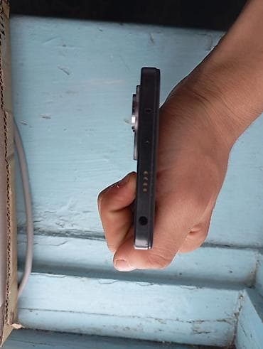 Poco X5 Pro 5G, Б/у, 256 ГБ, цвет - Черный, 2 SIM — 7