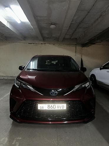 прадаю экскаватор: Toyota Sienna: 2022 г., Автомат, Гибрид, Минивэн — 6