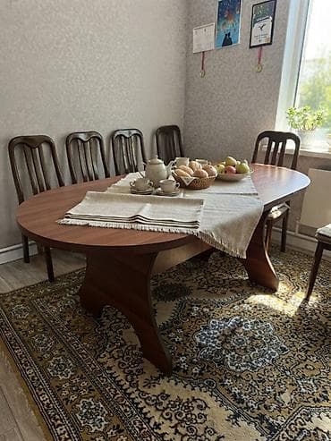 office table: Стол и стул для зала, Б/у, Самовывоз, цвет - Коричневый — 1