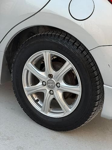 Транспорт: Toyota Ist: 2004 г., 1.3 л, Автомат, Бензин, Хэтчбэк — 6