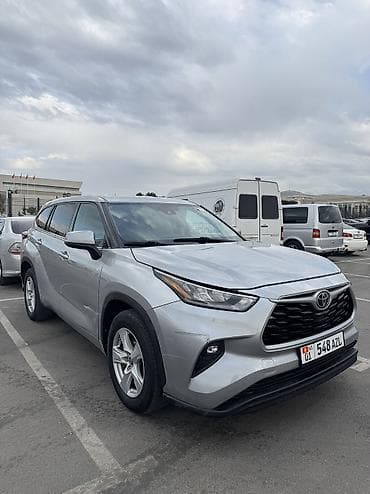 маши: Toyota Highlander: 2020 г., 3.5 л, Автомат, Бензин, Кроссовер — 3