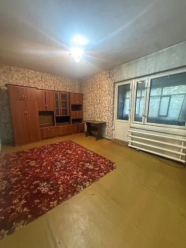1 комната, 36 м², 105 серия, 1 этаж, Старый ремонт