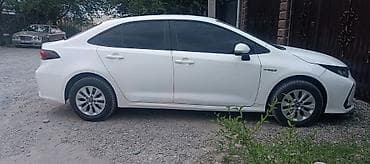 кароль: Toyota Corolla: 2020 г., Вариатор, Гибрид, Седан — 2