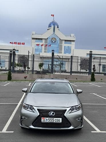 low ll: Lexus ES: 2017 г., 2.5 л, Автомат, Гибрид, Седан — 8