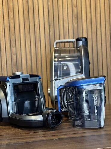 для воды: Пылесосы Midea с циклонной системой без мешка Основные особенности: - — 3